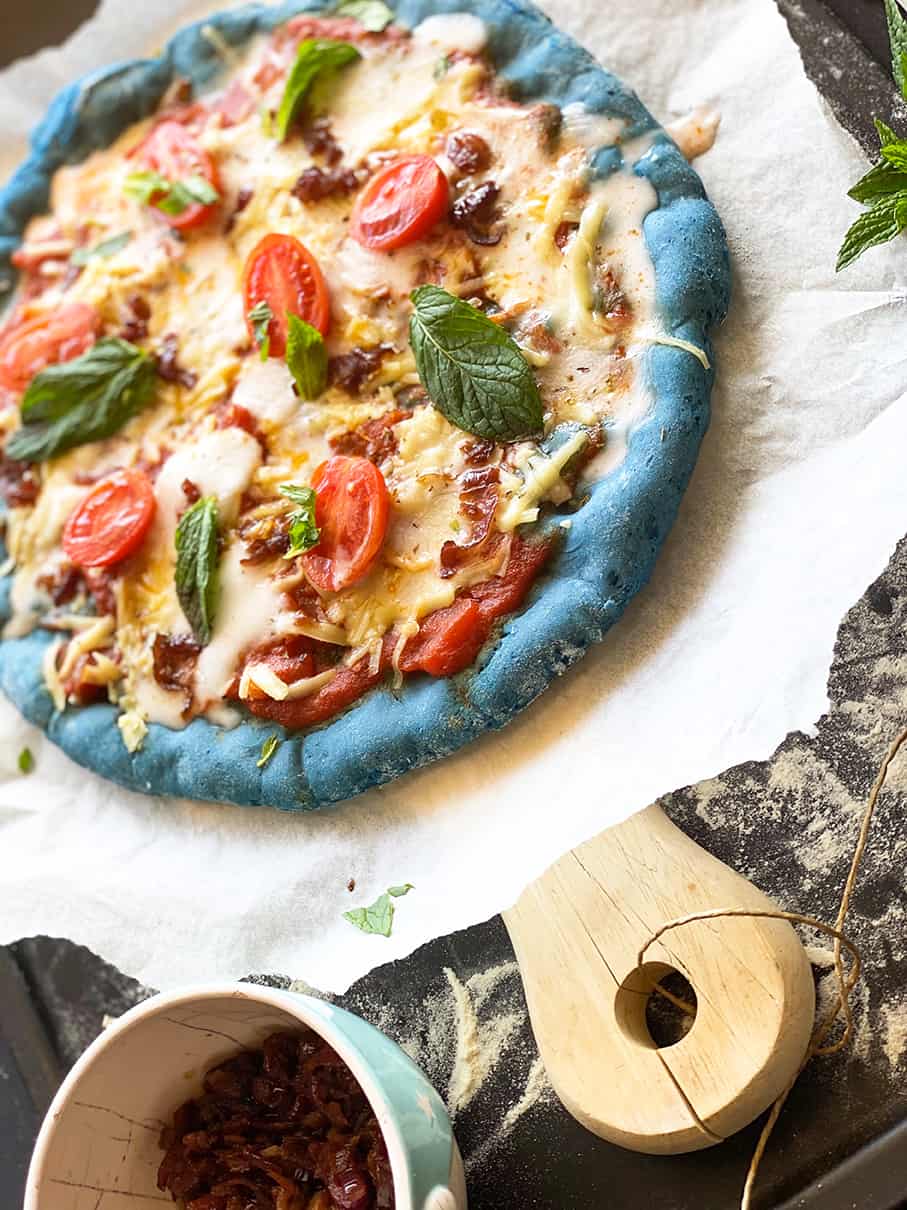 Easy-vegan-blue-pizza-7-main-dishes