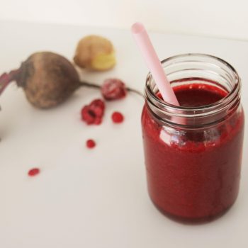 Beetroot & mix berries smoothie