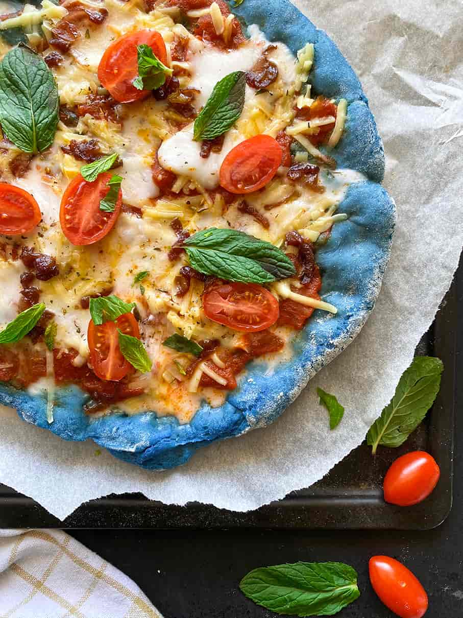 Easy-vegan-blue-pizza-10-main-dishes